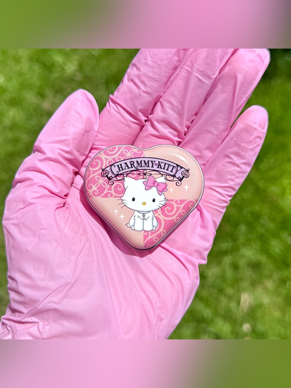 Mini Charmmy Kitty Heart Tin 🎀